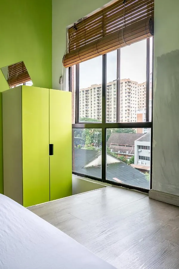 Pods The Backpackers Home & Cafe, Kuala Lumpur
