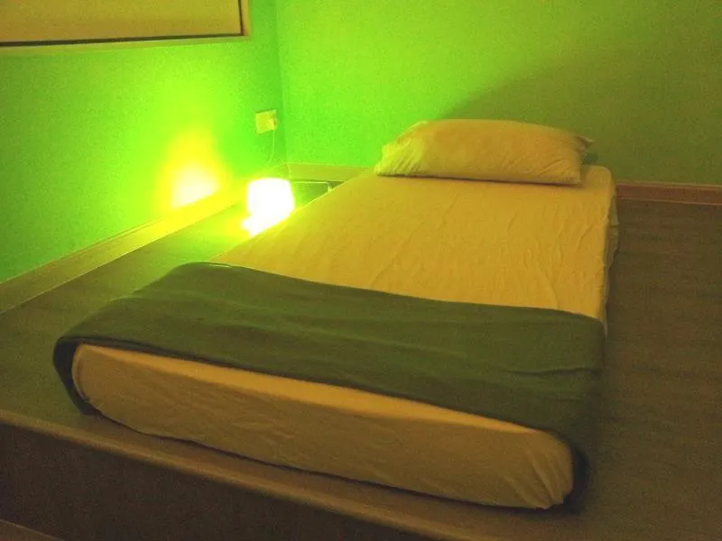 Pods The Backpackers Home & Cafe, Kuala Lumpur