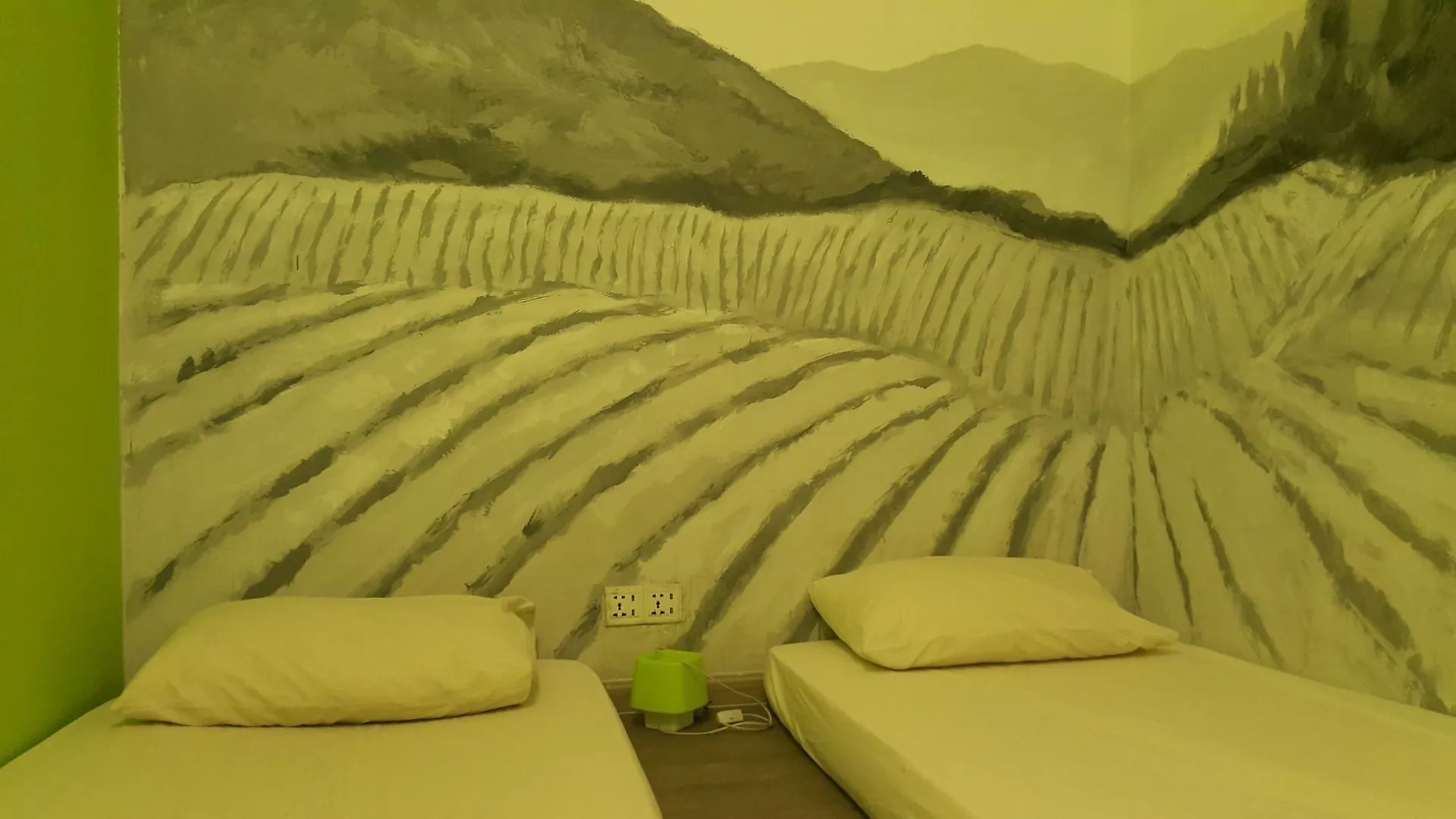 Hostel Pods The Backpackers Home & Cafe, Kuala Lumpur Malaysia